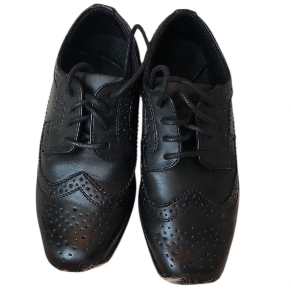 Stafford Black Oxford Shoes boys size 13 faux leather